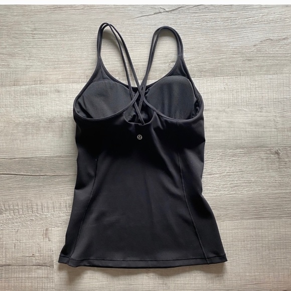 Lululemon tank with built in sports bra size 6 - Picture 2 of 3